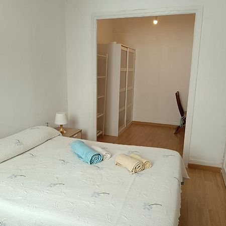 Appartement Piso Antiguo, Muebles Viejos, Muy Sencillo, Alquilado En Invierno A Estudiantes, Sin Ascensor, Cocina Antigua A Gas, Edificio Muy Antiguo à La Corogne Extérieur photo